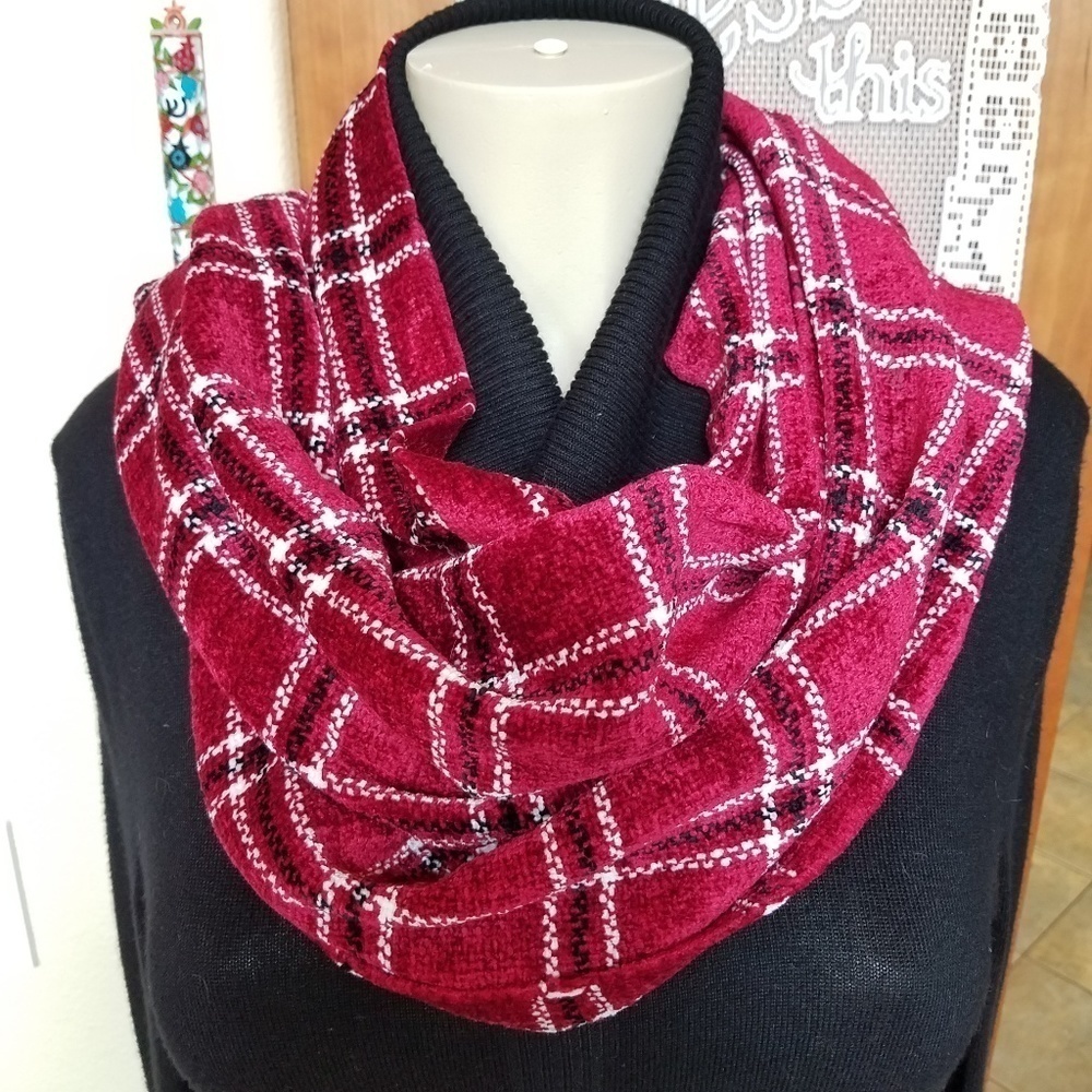 Charter Club Rayon/ Acrylic Muffler/ Scarf